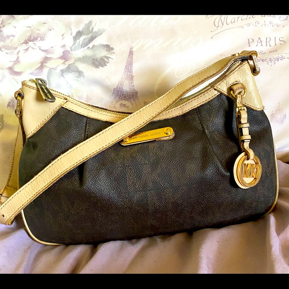 Michael Kors small shoulder bag